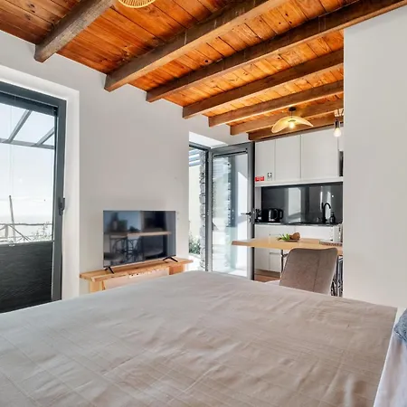 New Modern Ocean View *