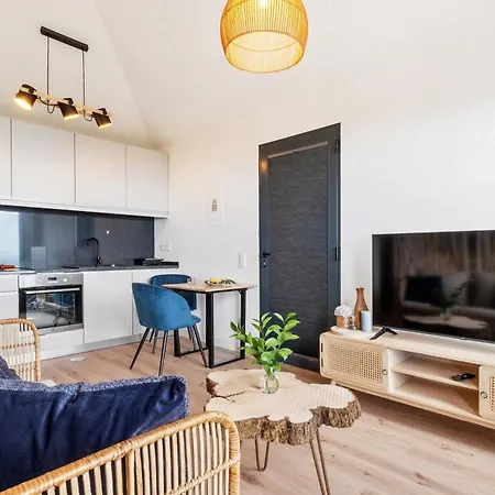 New Modern Ocean View Vakantiehuis *